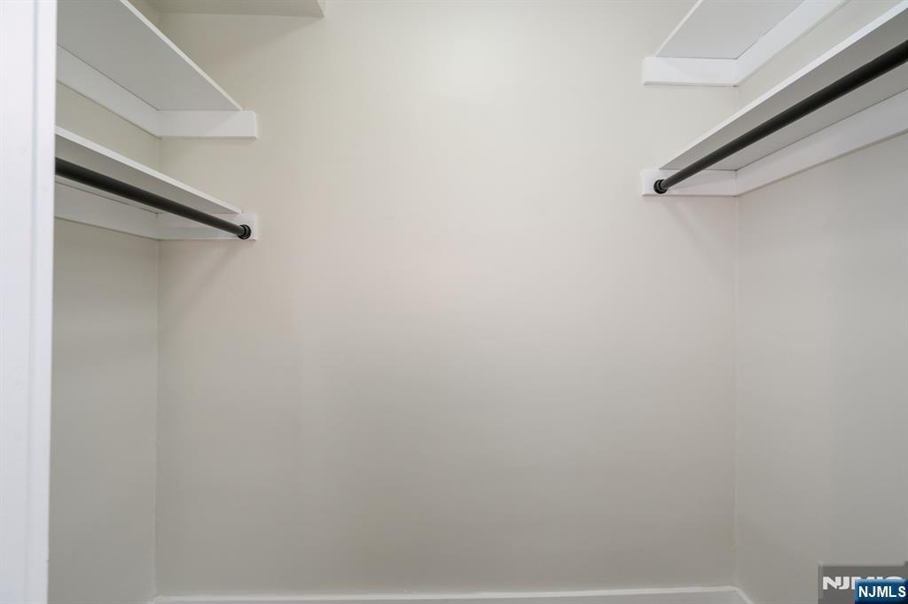 58 Yantecaw Avenue Bloomfield, NJ 07003 - Photo 26 of 38