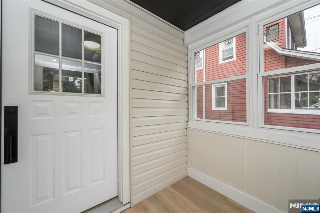 58 Yantecaw Avenue Bloomfield, NJ 07003 - Photo 3 of 38