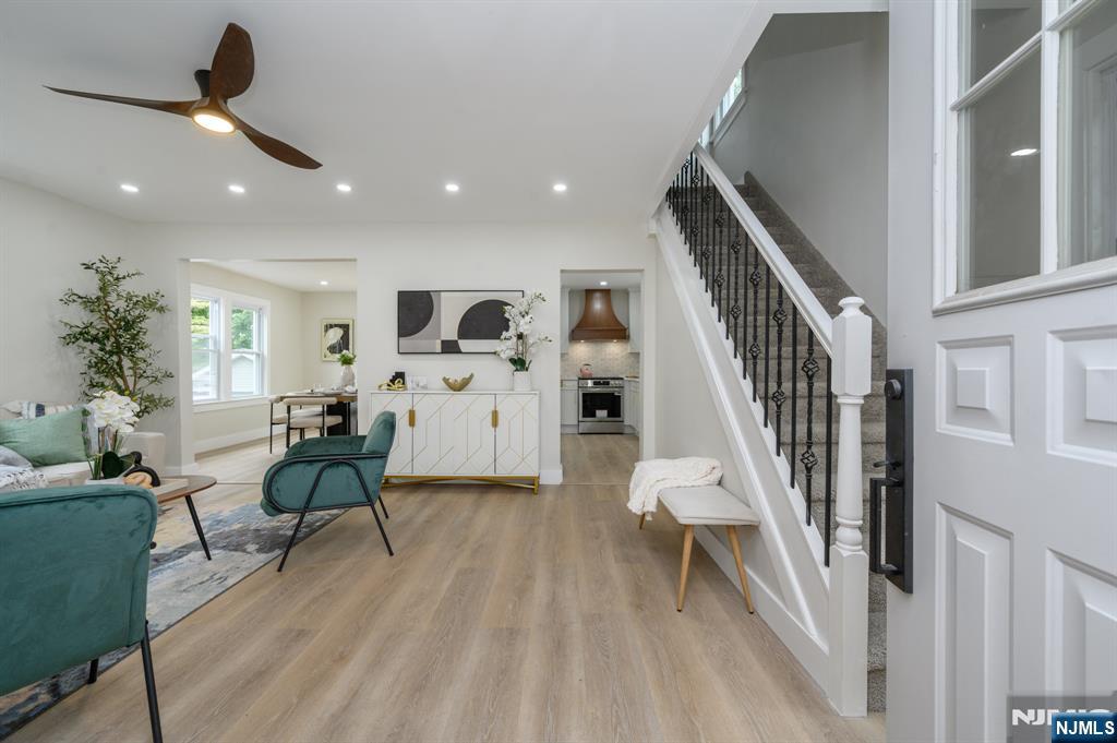 58 Yantecaw Avenue Bloomfield, NJ 07003 - Photo 4 of 38