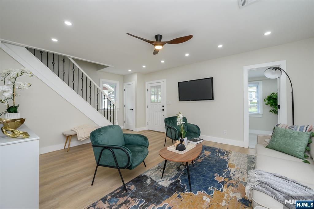 58 Yantecaw Avenue Bloomfield, NJ 07003 - Photo 6 of 38