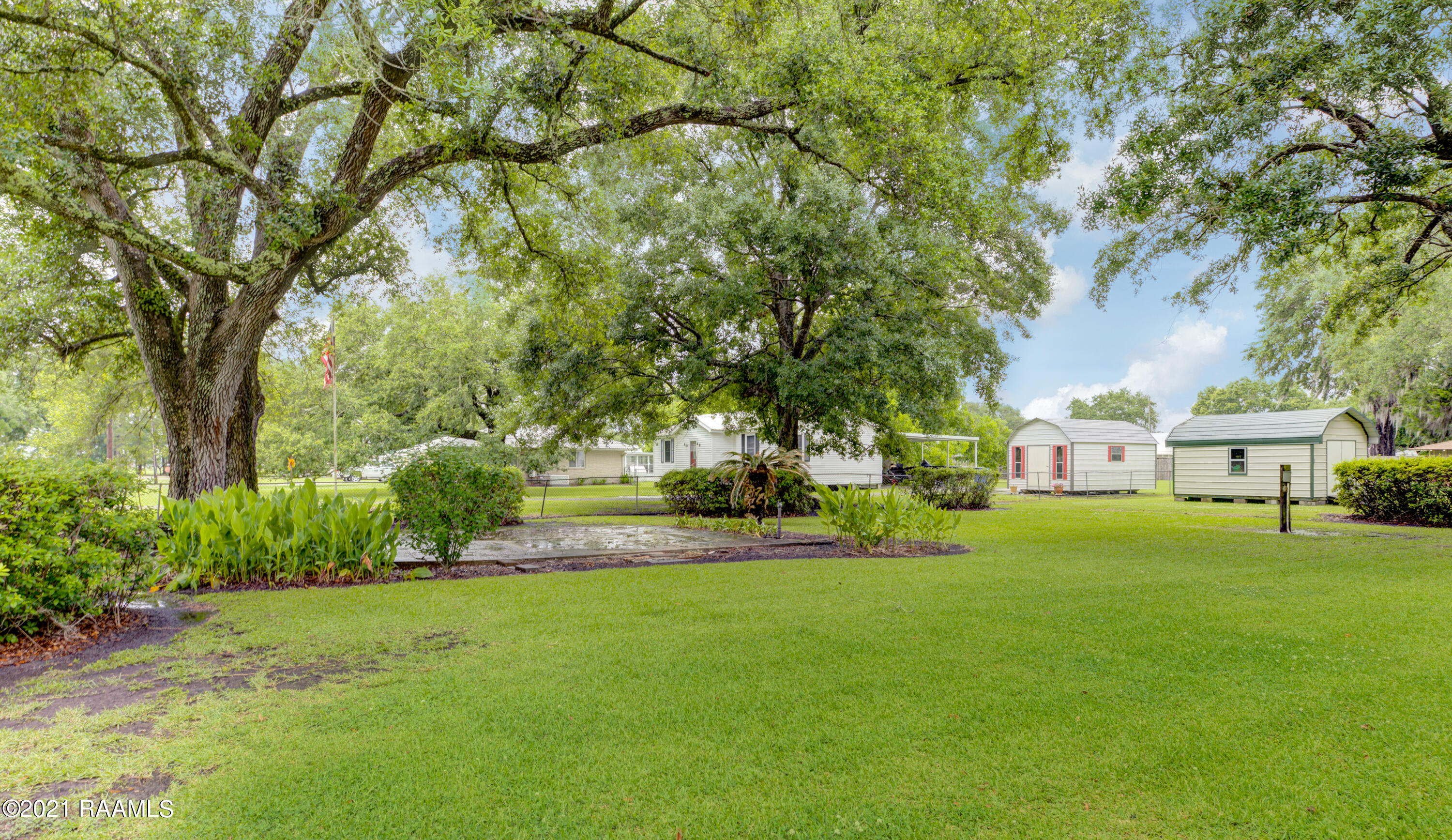 301 Charenton Road Baldwin, LA 70514 - Photo 6 of 27 Gallery Image 6
