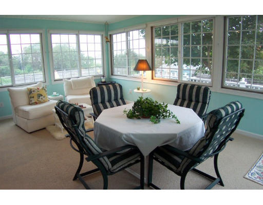 8 Baldwin Road Westford, MA 01886 - Photo 16 of 17 Gallery Image 16