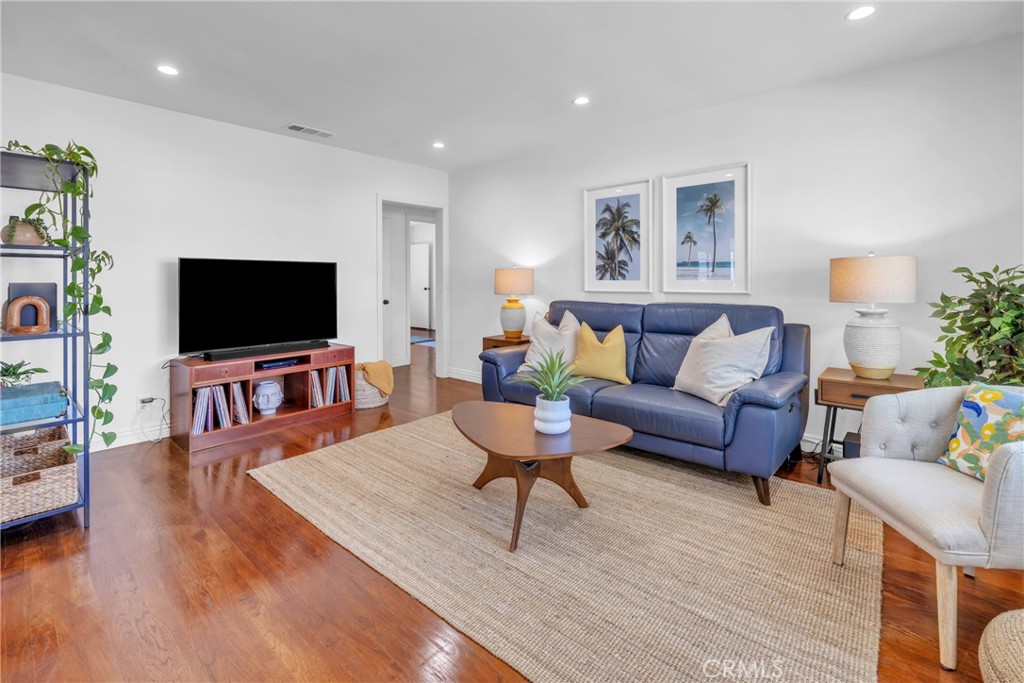 3743 North Studebaker Road Long Beach, CA 90808 - Photo 4 of 34