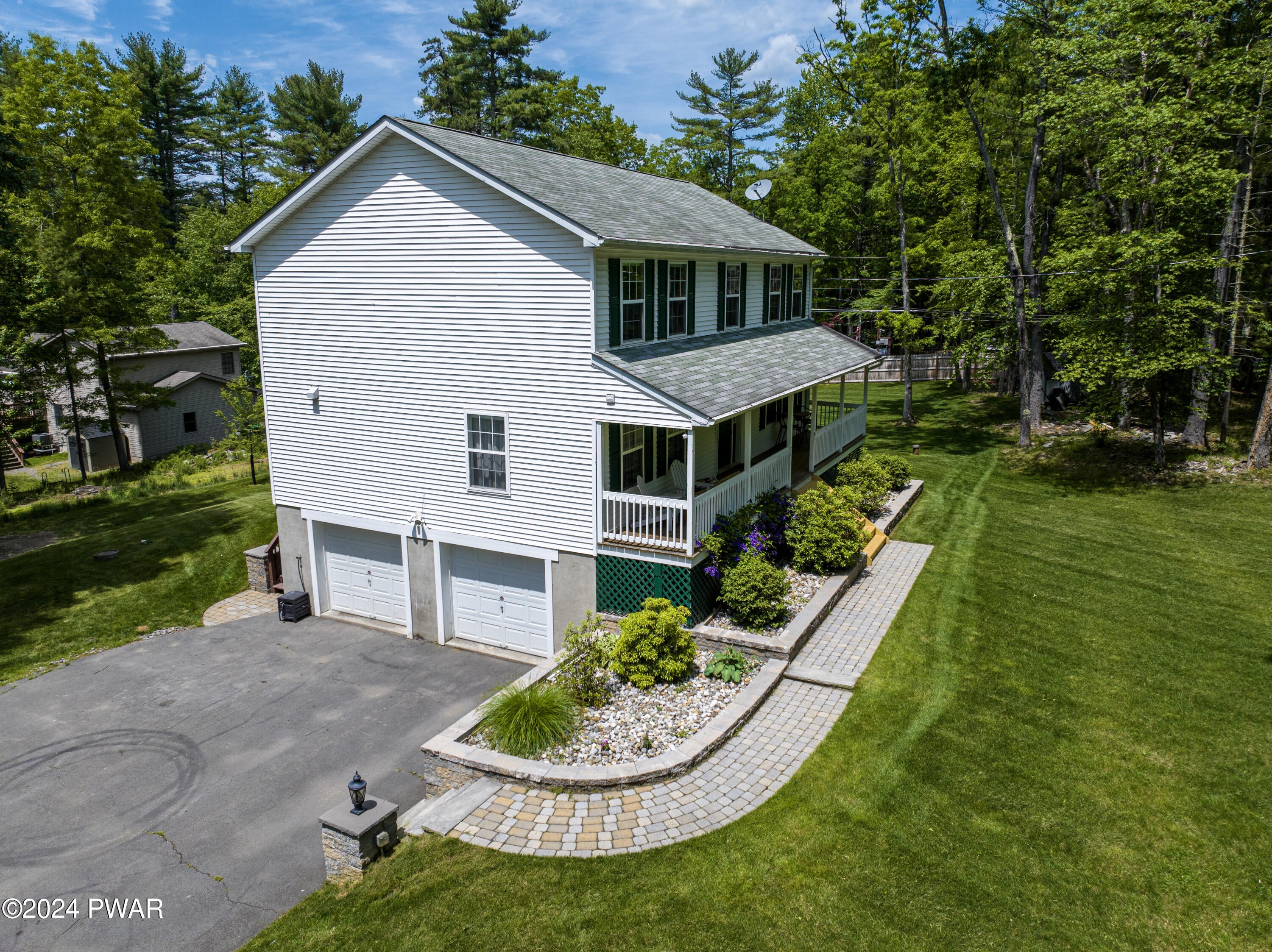 209 Doolan Road Dingmans Ferry, PA 18328 - Photo 14 of 57 Gallery Image 14