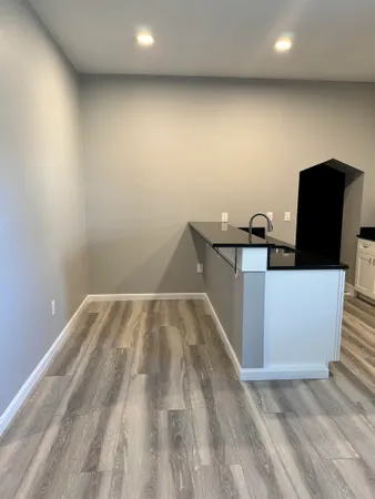 $2,499 | 45 Monarch Way, Unit 104, Portsmouth, NH 03801