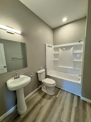 $2,499 | 45 Monarch Way, Unit 104, Portsmouth, NH 03801