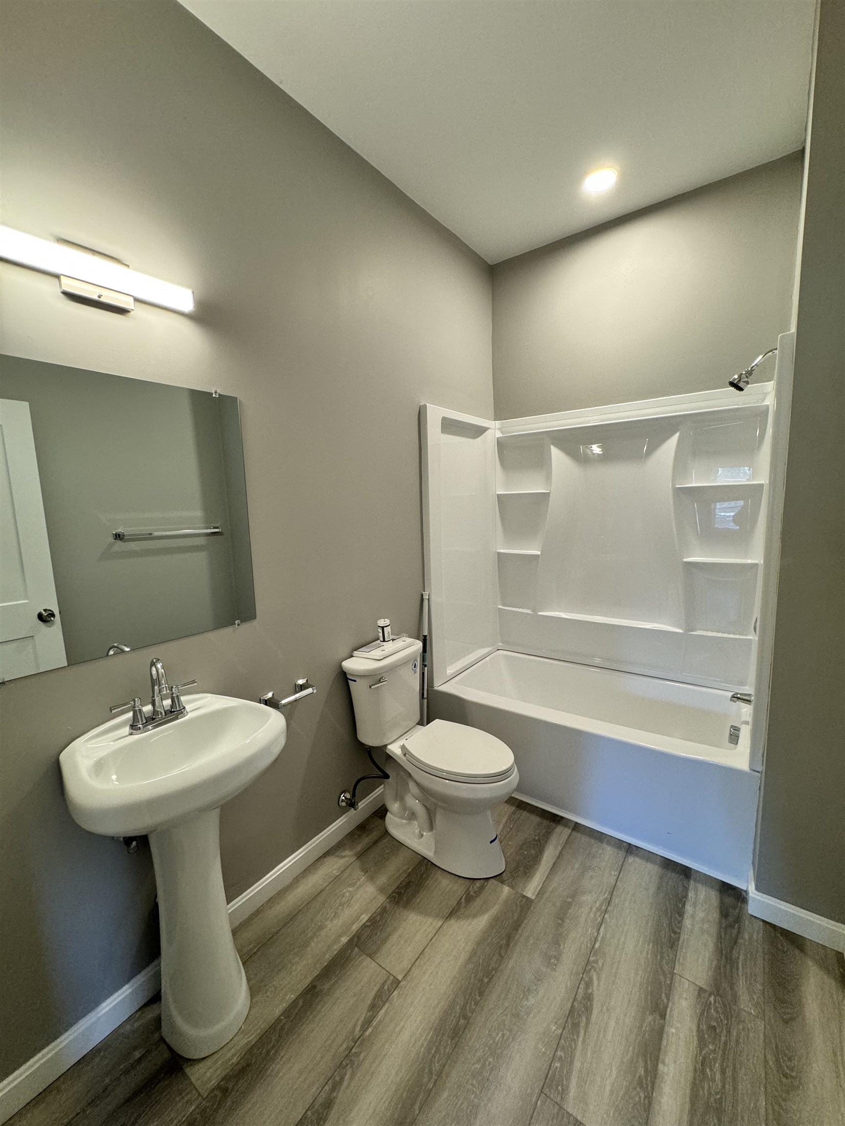 45 Monarch Way, Unit 104 Portsmouth, NH 03801 - Photo 8 of 10