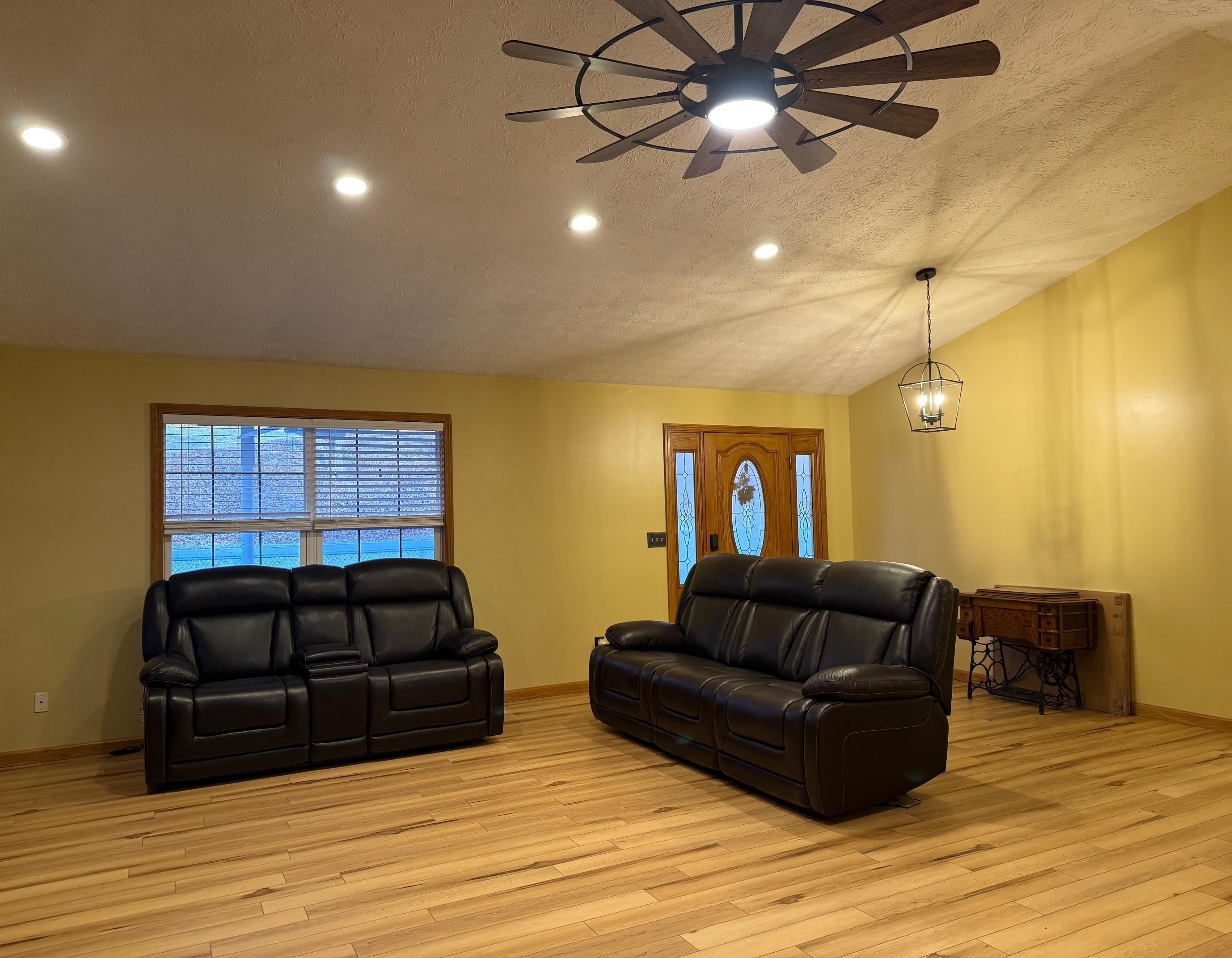 4367 Prices Creek Road Huntington, WV 25701 - Photo 8 of 32 Gallery Image 8