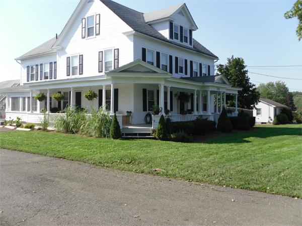 20 Florence Road Easthampton, MA 01027 - Photo 2 of 12