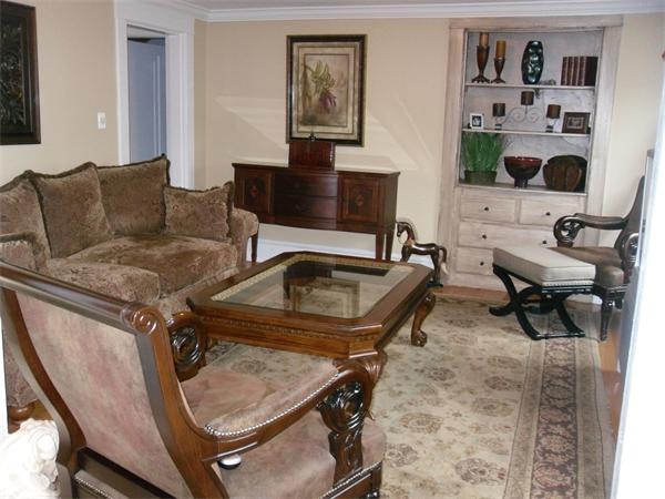 20 Florence Road Easthampton, MA 01027 - Photo 4 of 12