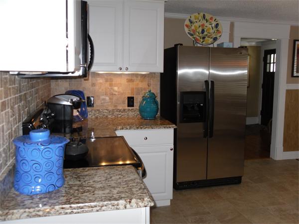 20 Florence Road Easthampton, MA 01027 - Photo 6 of 12
