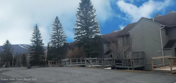 $319,000 | 63 Windham Ridge Road, Unit 16C, Windham, NY 12496