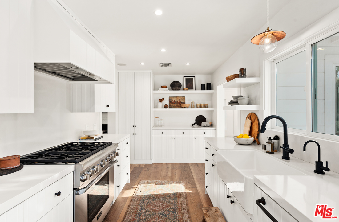 28730 Grayfox Street Malibu, CA 90265 - Photo 21 of 48