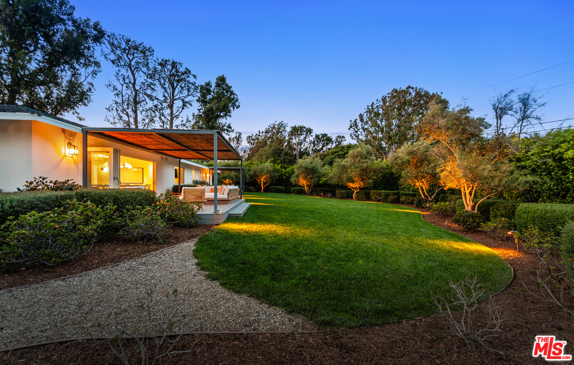 28730 Grayfox Street Malibu, CA 90265 - Photo 4 of 48