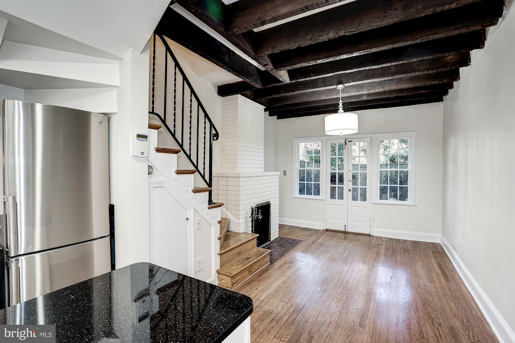 1 Pomander Walk Northwest Washington, DC 20007 - Photo 2 of 17