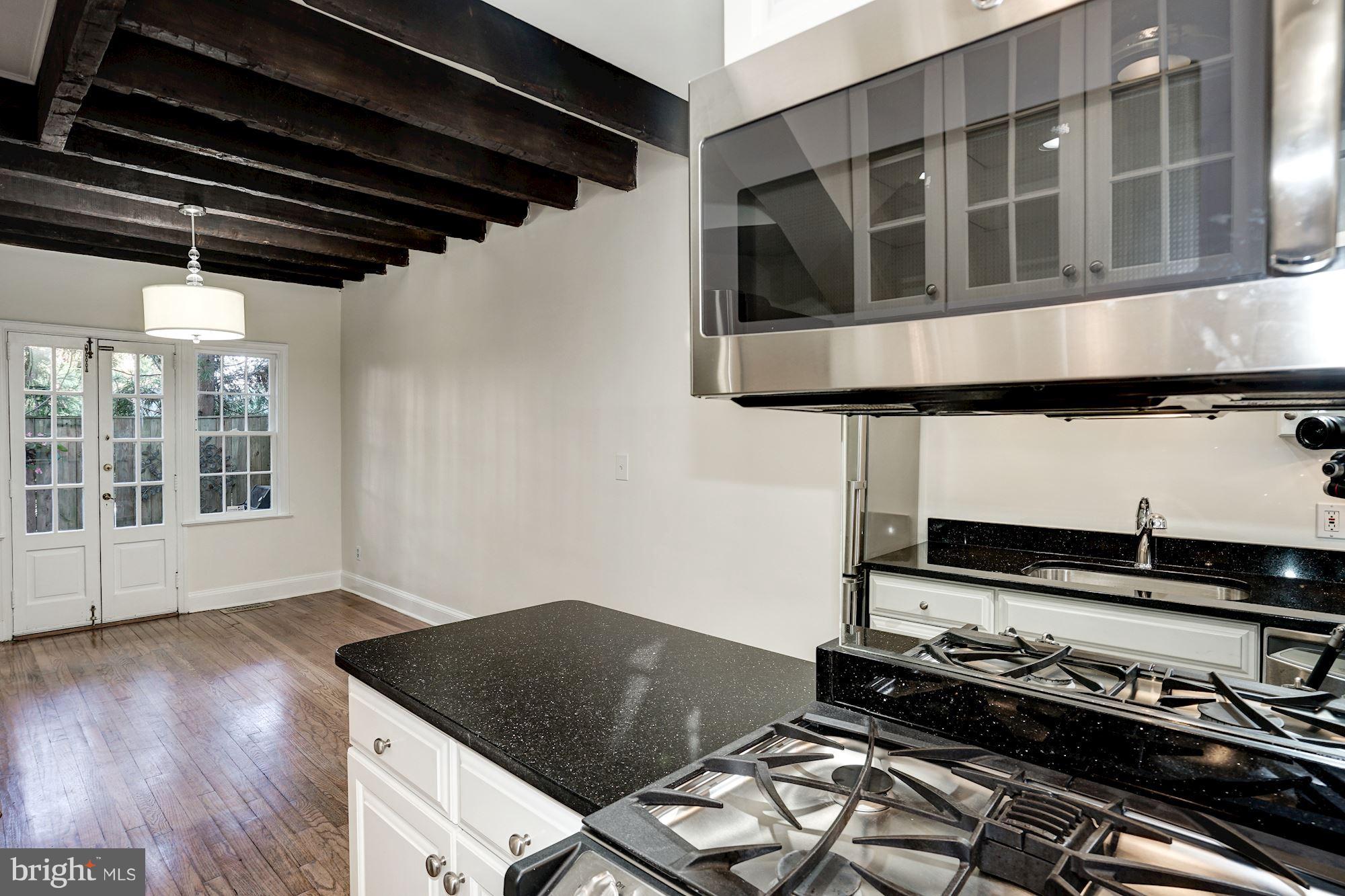 1 Pomander Walk Northwest Washington, DC 20007 - Photo 8 of 17