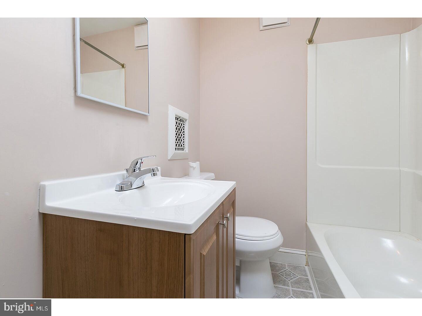 127 Filmore Street Riverside, NJ 08075 - Photo 6 of 10 Bathroom