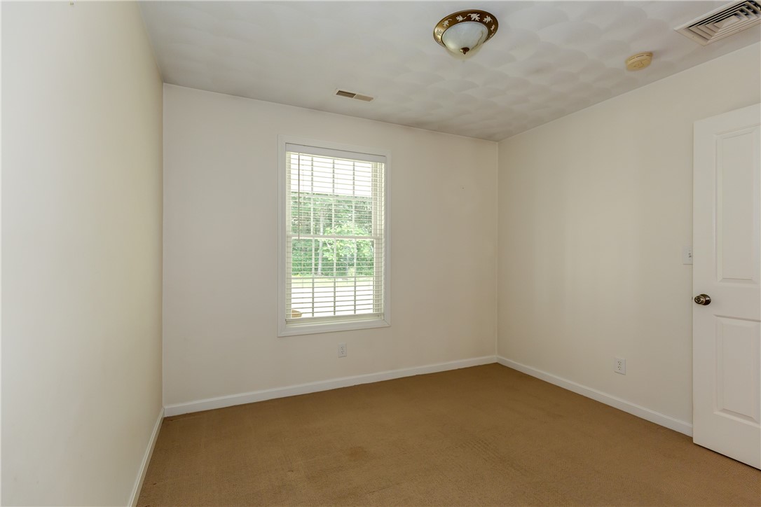 167 Cranberry Ridge Road Glocester, RI 02857 - Photo 22 of 50