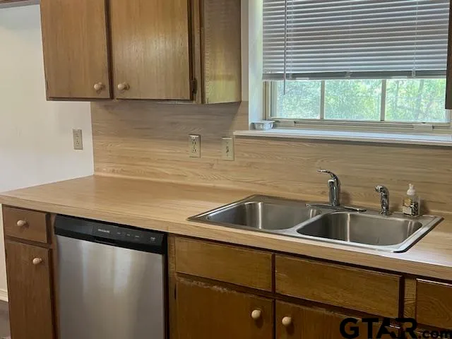 $530,000 | 1918 And 1894 Us Highway South, Diana, TX 75640