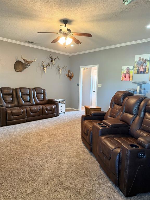 240 County Road Paris, TX 75462 - Photo 8 of 25 a living room with furniture