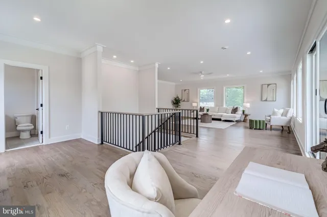 $2,649,888 | 506 Kingsley Road Southwest, Vienna, VA 22180