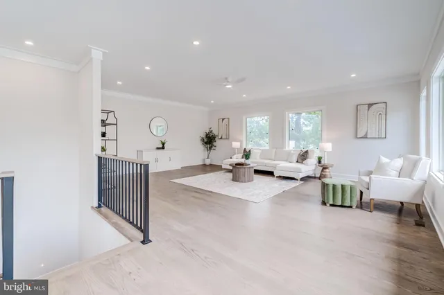 $2,649,888 | 506 Kingsley Road Southwest, Vienna, VA 22180