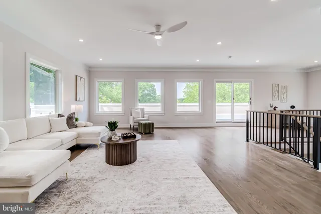 $2,649,888 | 506 Kingsley Road Southwest, Vienna, VA 22180