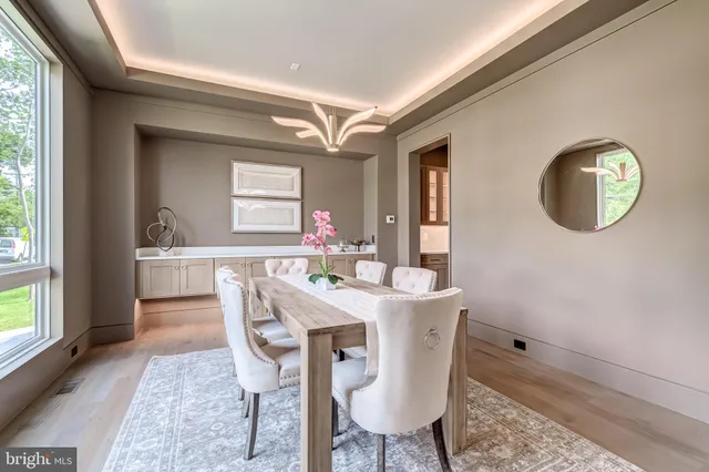 $2,649,888 | 506 Kingsley Road Southwest, Vienna, VA 22180