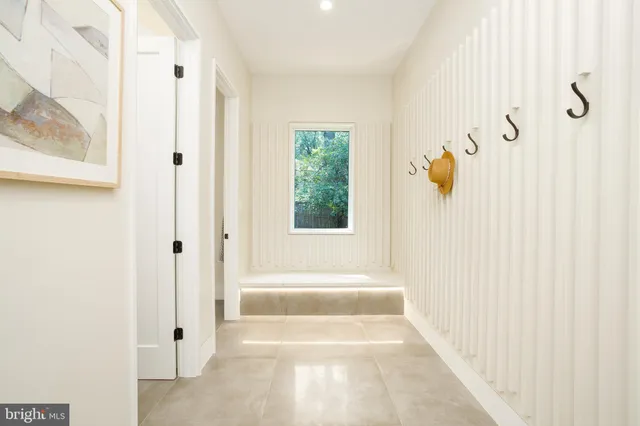 $2,649,888 | 506 Kingsley Road Southwest, Vienna, VA 22180