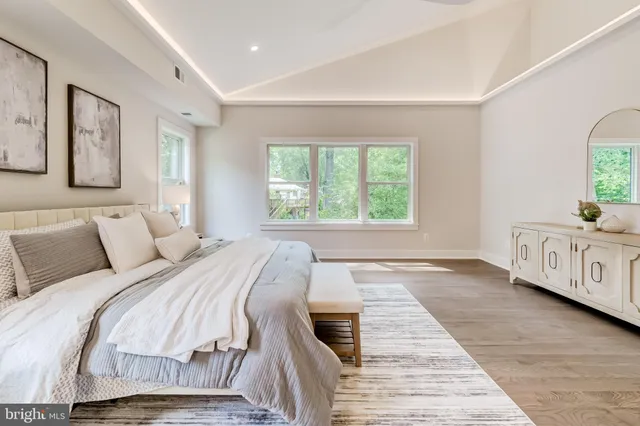 $2,649,888 | 506 Kingsley Road Southwest, Vienna, VA 22180