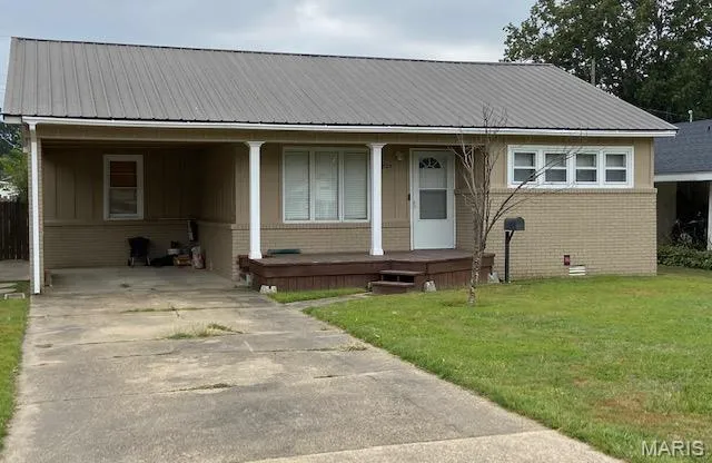 $159,000 | 805 West Bain Street, Dexter, MO 63841