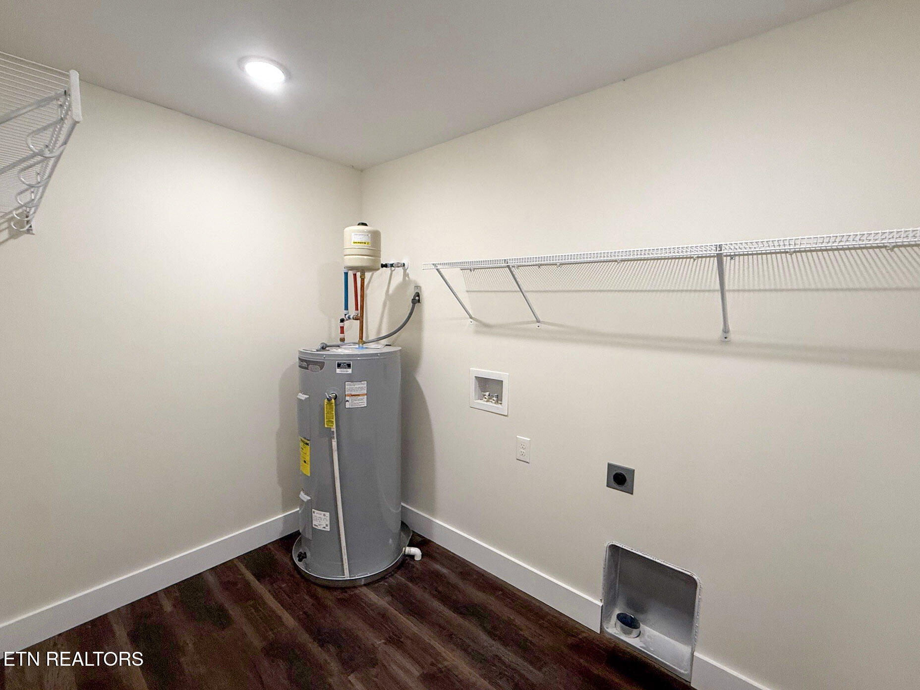 484 Wells Road Crossville, TN 38555 - Photo 24 of 24 Utility