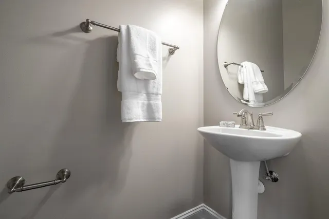 $2,495 | 719 Transom View Way, Cary, NC 27519