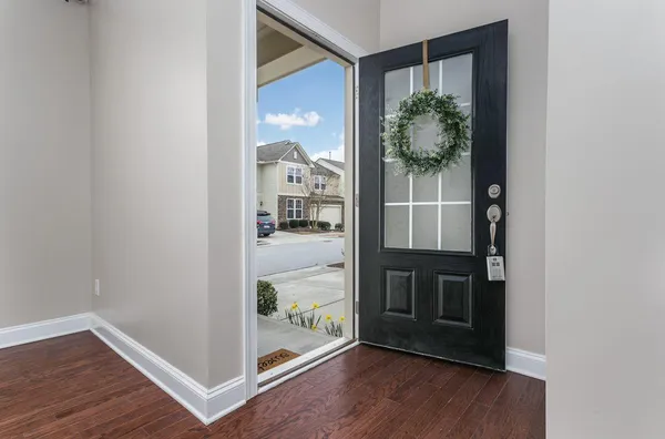 $2,395 | 719 Transom View Way, Cary, NC 27519