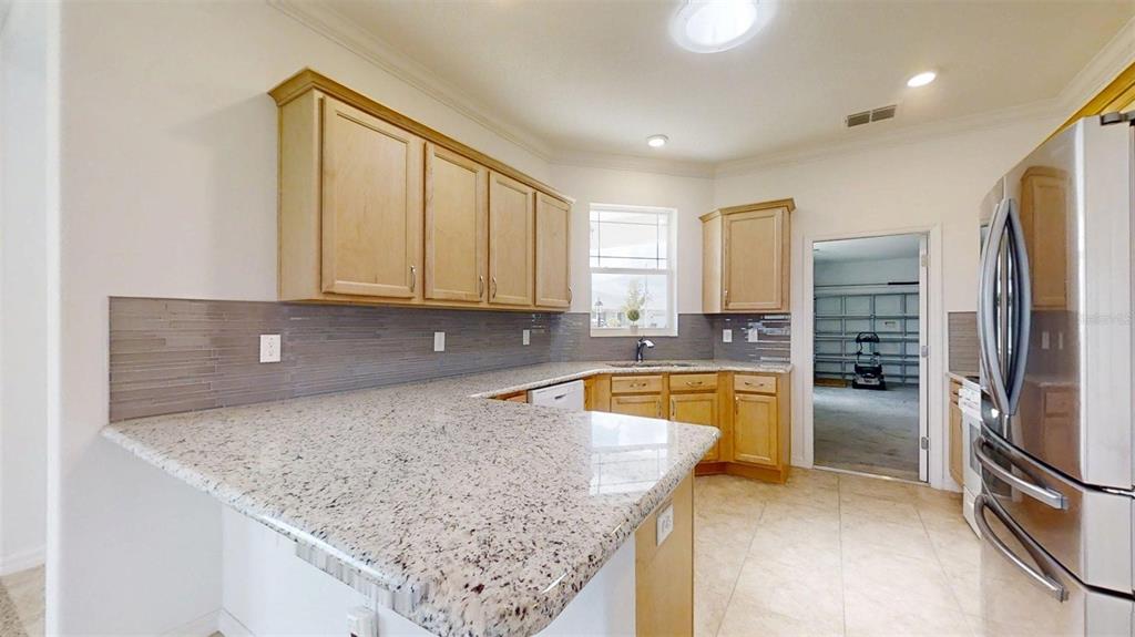 7935 Southwest 89th Terrace Ocala, FL 34481 - Photo 12 of 48