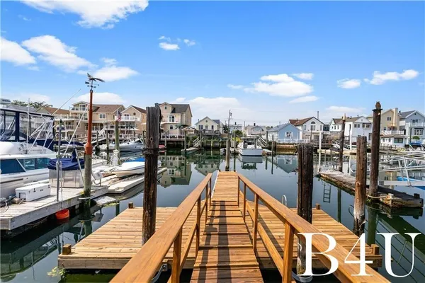 $799,000 | 73 Bartlett Place | Gerritsen Beach