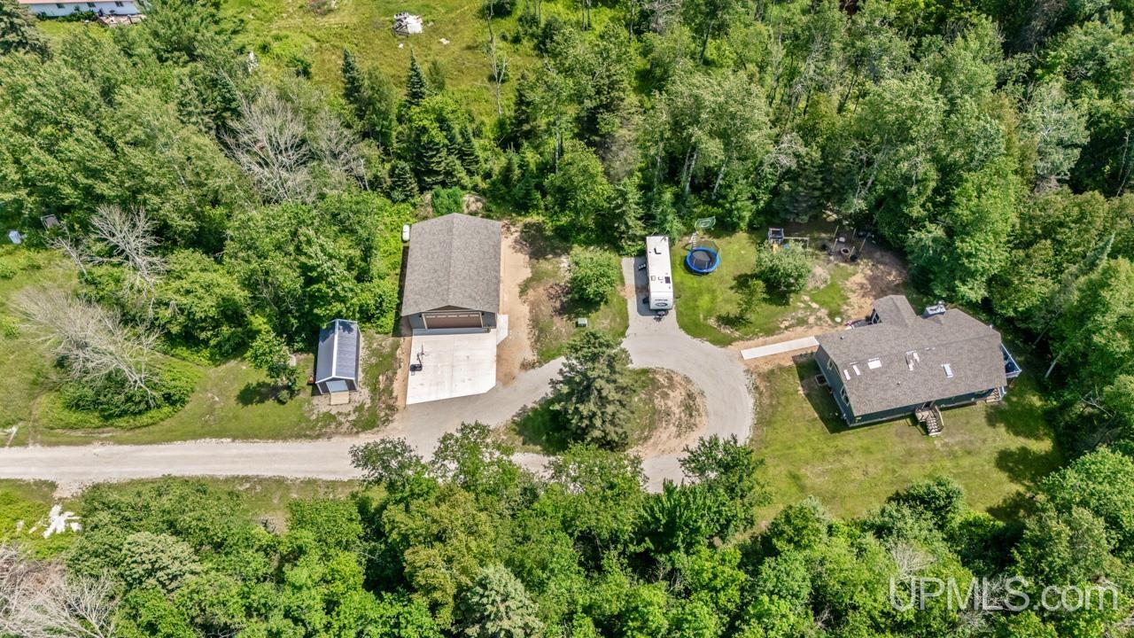 5935 Brampton 27.5 Road Gladstone, MI 49837 - Photo 2 of 45