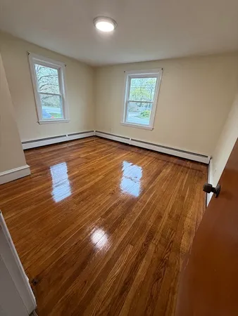 $3,000 | 38 Pine Street, Seekonk, MA 02771