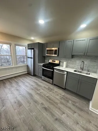 $2,000 | 6 Field Road, Unit 3, Maplewood, NJ 07040