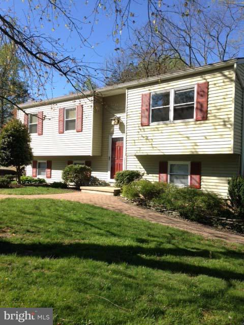 508 Tulip Road Riva, MD 21140 - Photo 23 of 27 Beautifully maintained Lawn