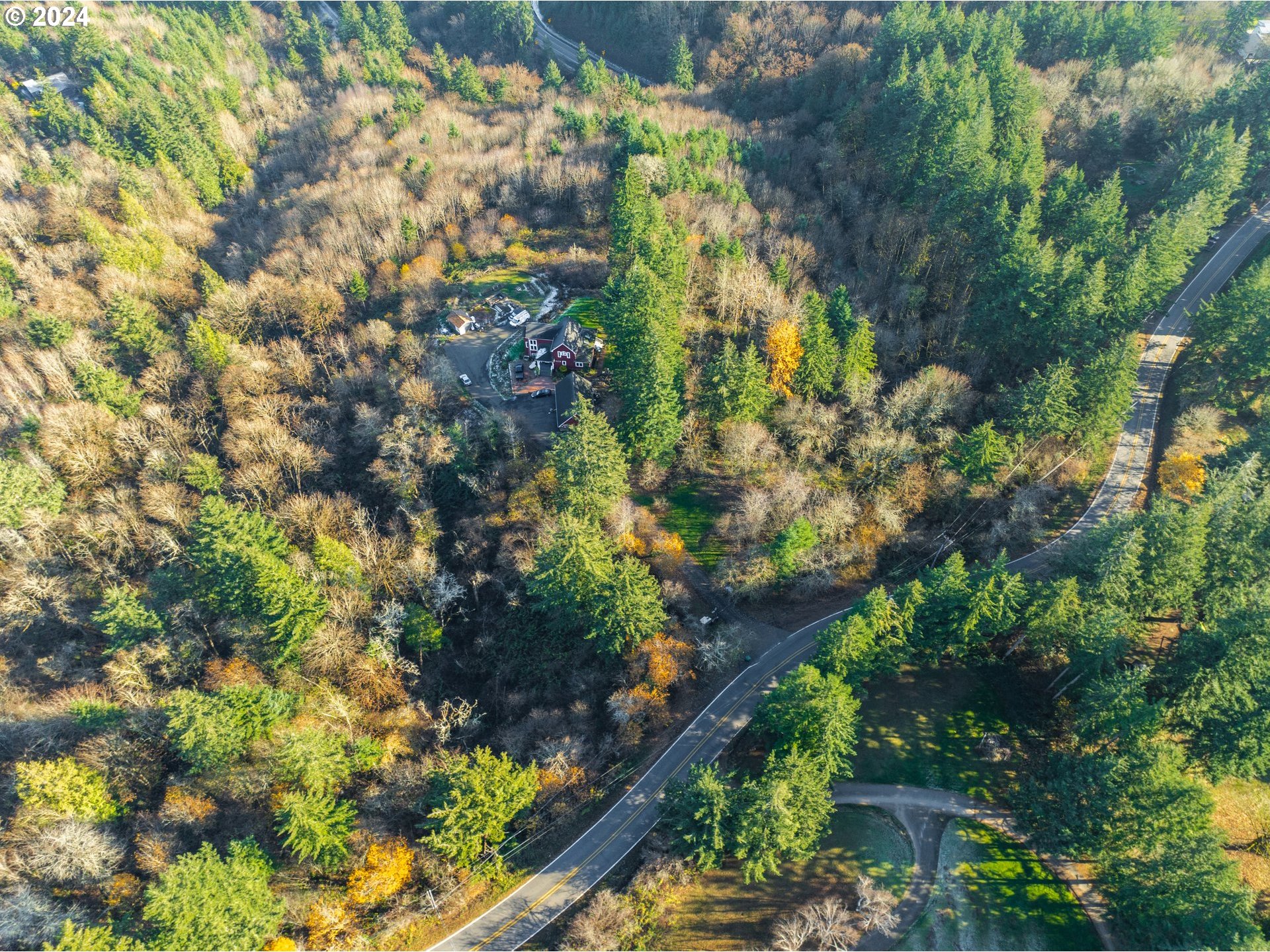 Northwest Skyline Boulevard Portland, OR 97231 - Photo 13 of 24 a view of a garden