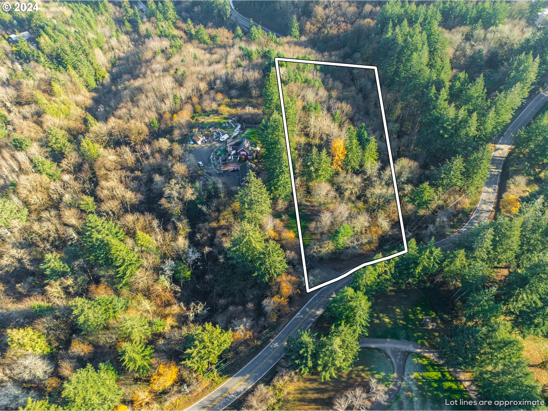 Northwest Skyline Boulevard Portland, OR 97231 - Photo 14 of 24 a view of a small garden