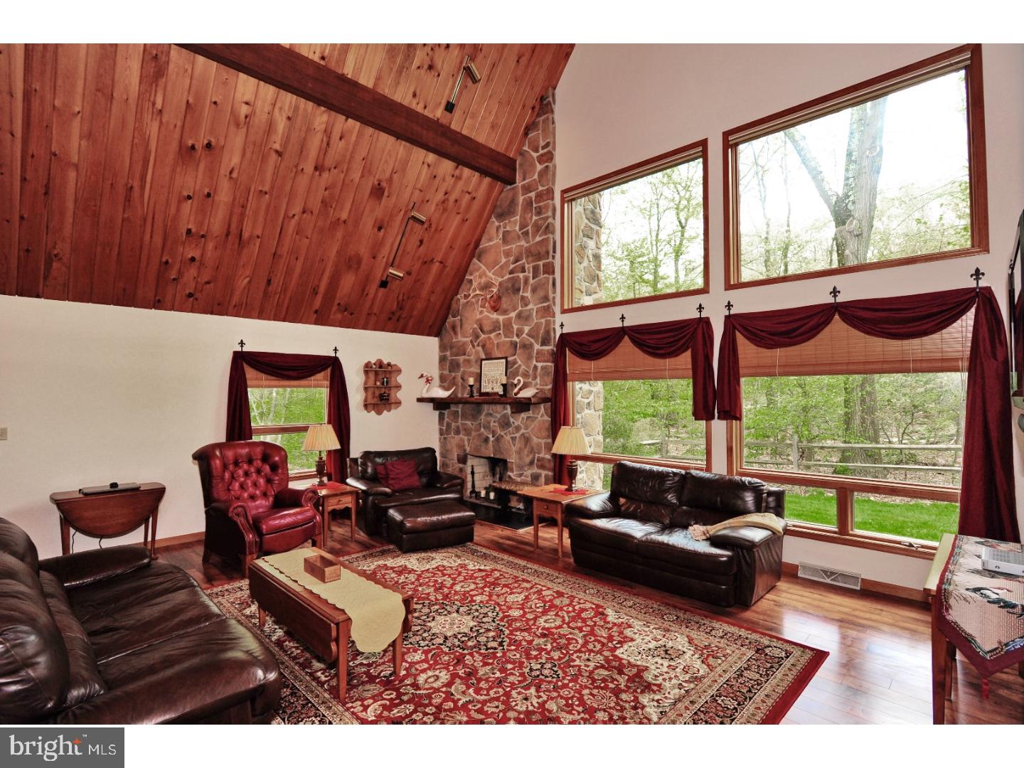 55 Edgewood Road Boyertown, PA 19512 - Photo 6 of 25 Gallery Image 6