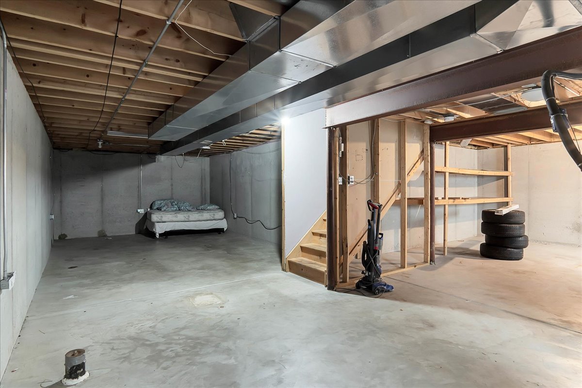 2029 Ridgemoor Drive Plainfield, IL 60586 - Photo 24 of 26 a view of a storage room