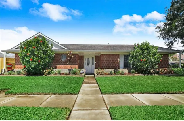 $2,300 | 1200 Joyce Street, Marrero, LA 70072