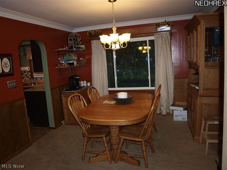 2835 Reeves Road Willoughby, OH 44094 - Photo 10 of 18 Dining room