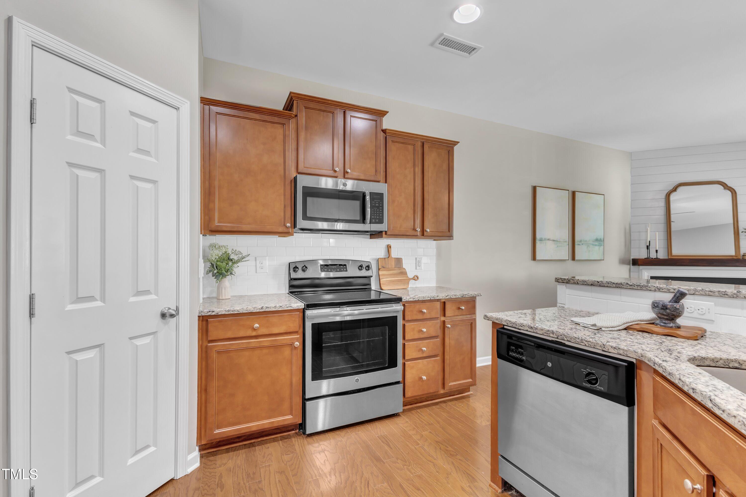 946 Consortium Drive Raleigh, NC 27603 - Photo 7 of 26 06-946 Consortium Dr-27