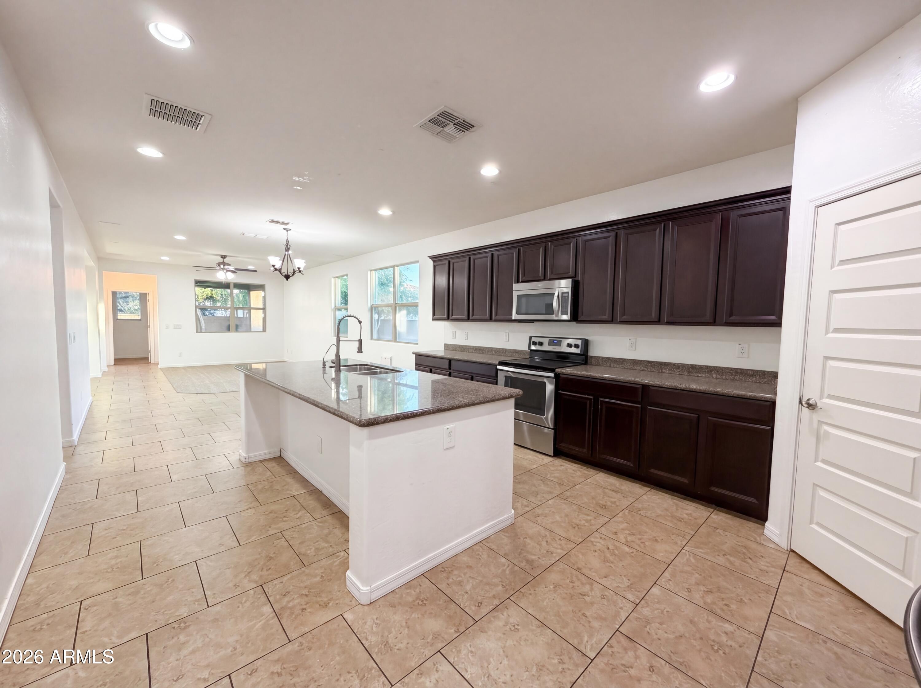 112 East Bernie Lane Gilbert, AZ 85295 - Photo 2 of 23 listing_2