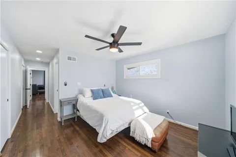 $460,000 | 909 West 85th Street, Kansas City, MO 64114