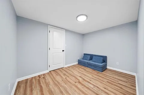 $445,000 | 909 West 85th Street, Kansas City, MO 64114